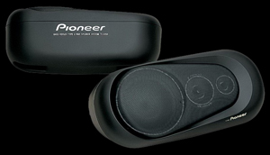 Pioneer 3utas felületre szerelhető hangszóró pár. 3 cm-es mély-, 27mm-es közép- és 20 mm-es magassugárzó pár. TS-X150